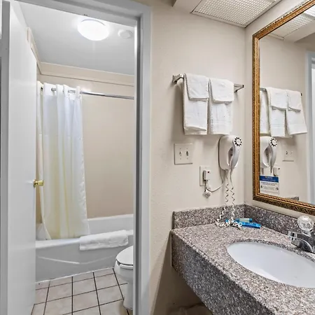 Garnet Inn & Suites, Morehead City Near Atlantic Beach Habitación foto