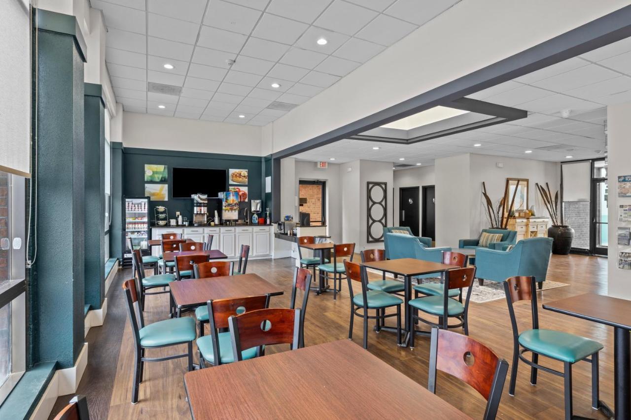 Hotel Garnet & Suites, Near Atlantic Beach